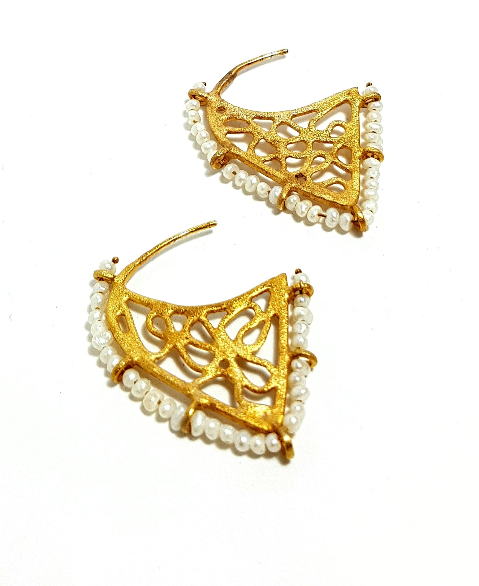 Handmade Silver Goldplated Earrings with small Pearls S934-42